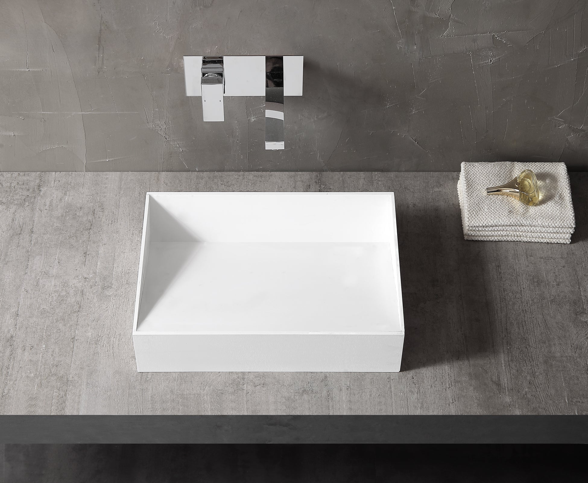 MonBlari TW-A113 countertop basin top view close-up