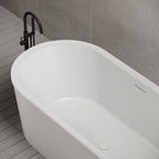 XA-201 Freestanding Bath | MonBlari-CloseUp