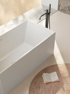 MonBlari XY-2005 Freestanding Bath Right Side Top View Close-up